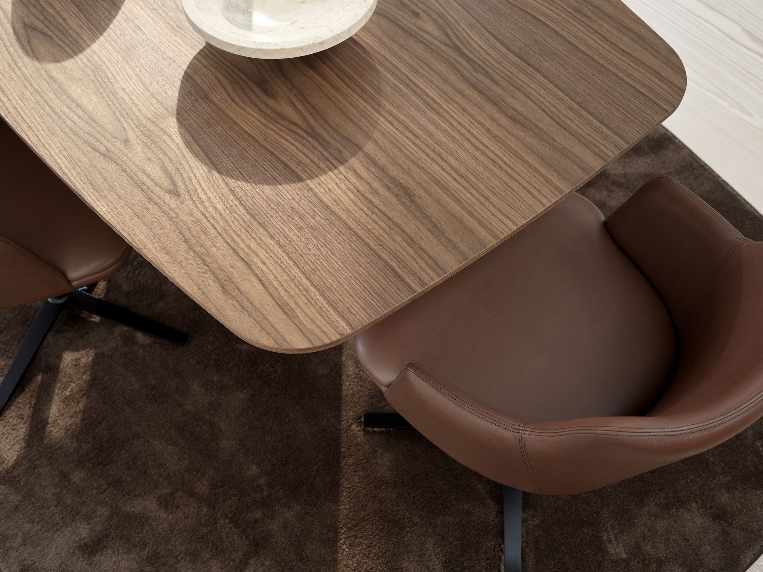 Sm117 Bord Ek Lack 192-252X102X74Cm 