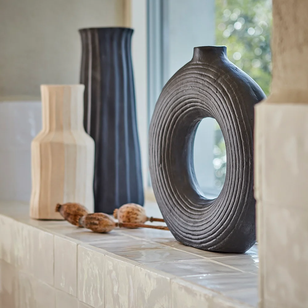 ATHENA urna svart 31 cm