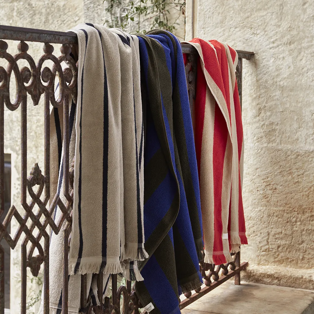 Badhandduk i ekologisk bomull Alee