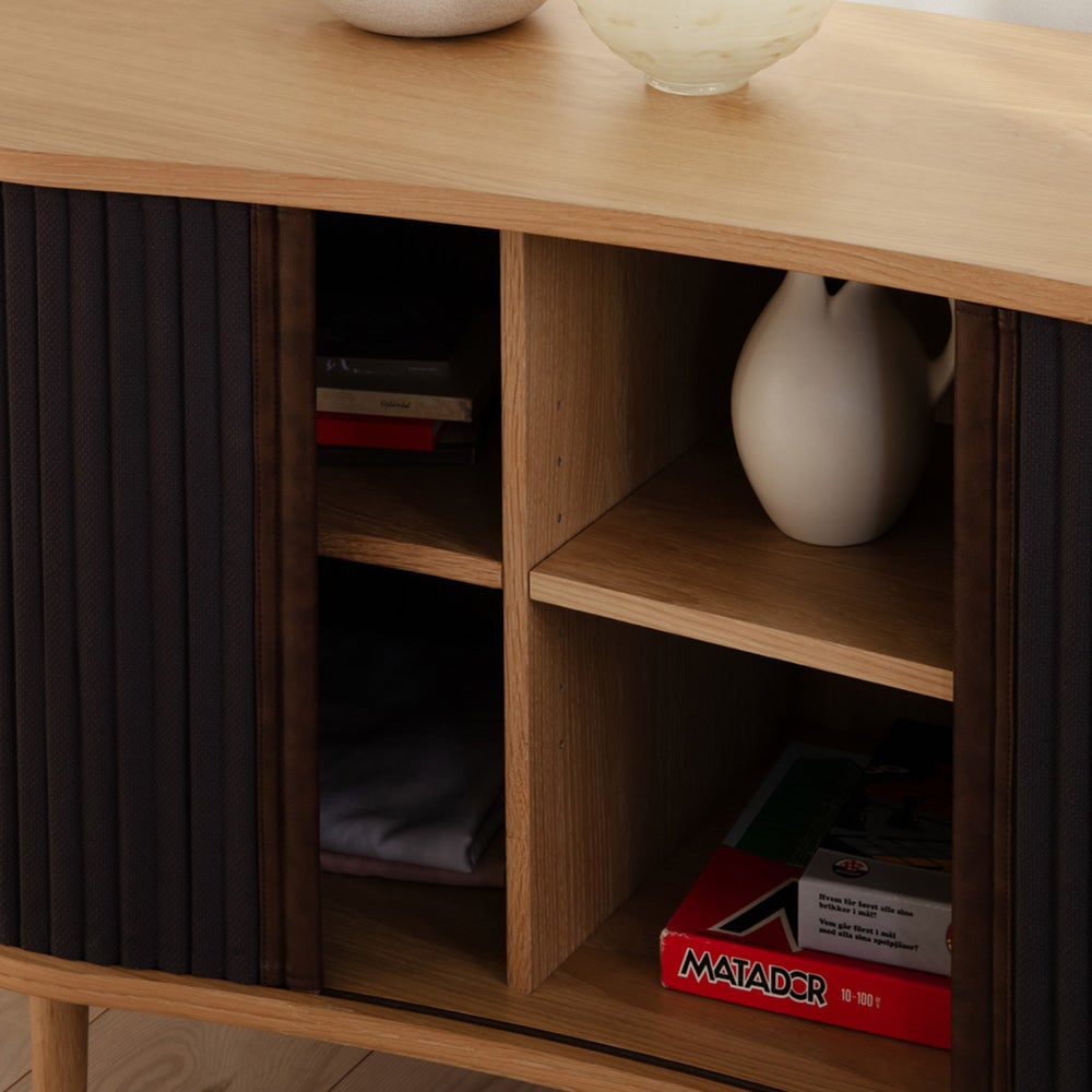 Audacious Skänk Ek/Shadow