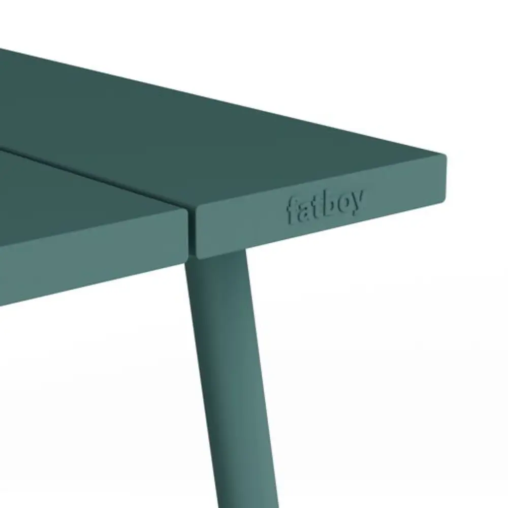 Fred's medium table utomhusbord dark sage
