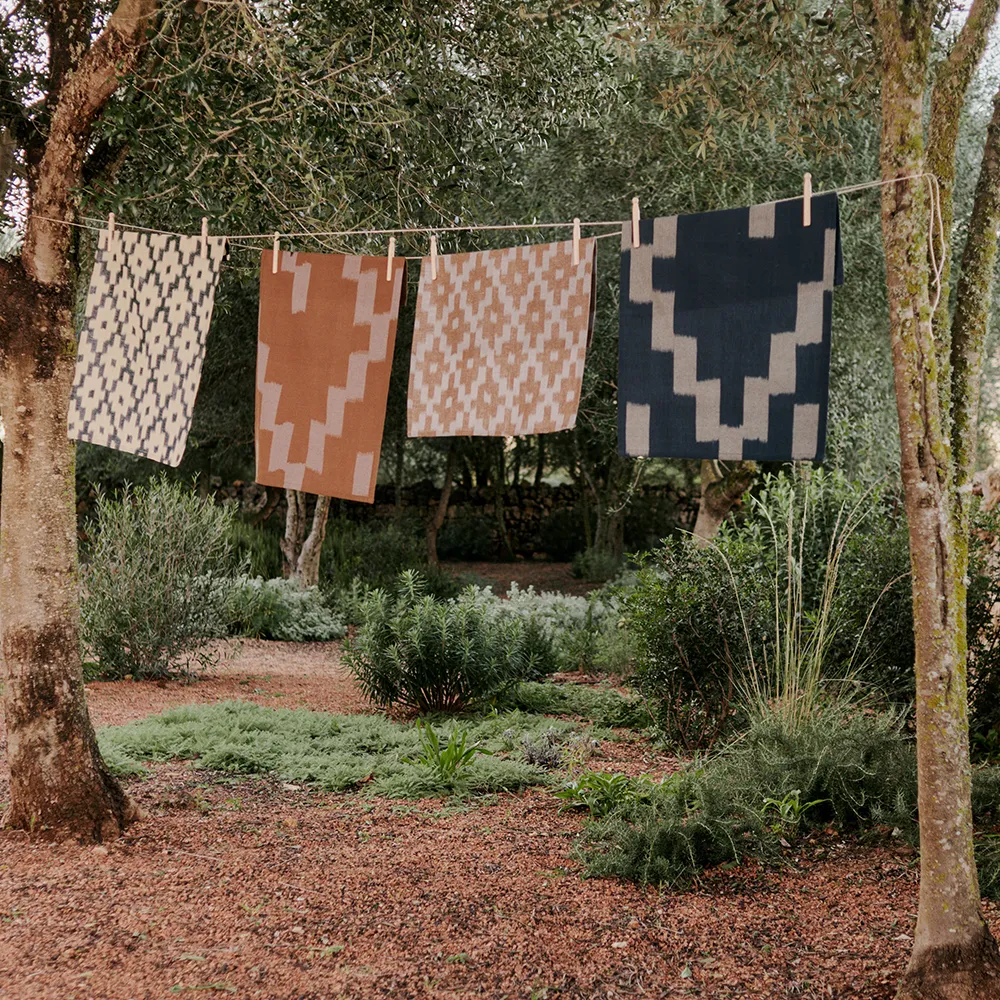 Ikat Kökshandduk - Terracotta/Mist Blue