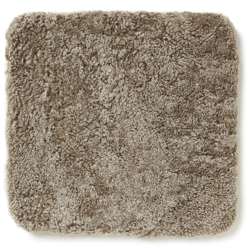 Curly Seat Cover Sheepskin 40x40cm Light Brown 
