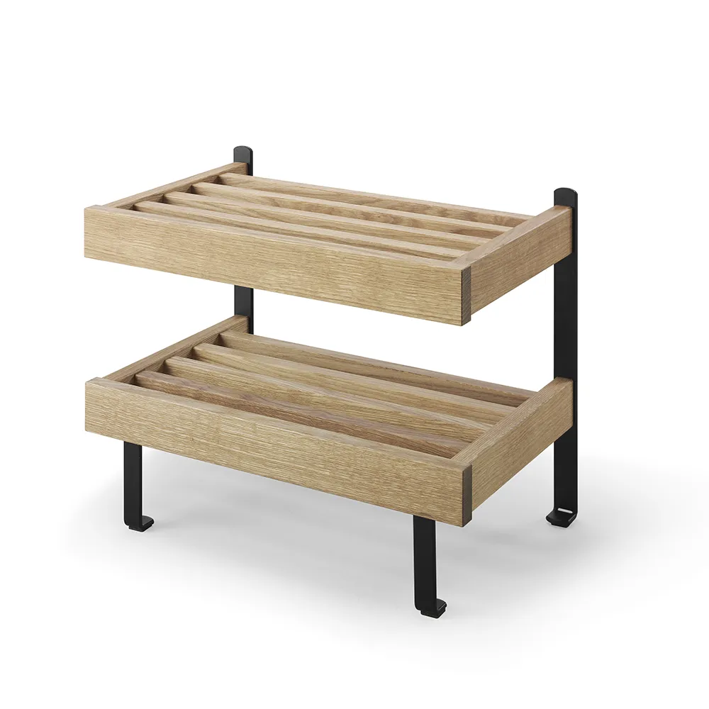 oscarssons möbel, nadja skohylla lackad ek/mattsvart stål