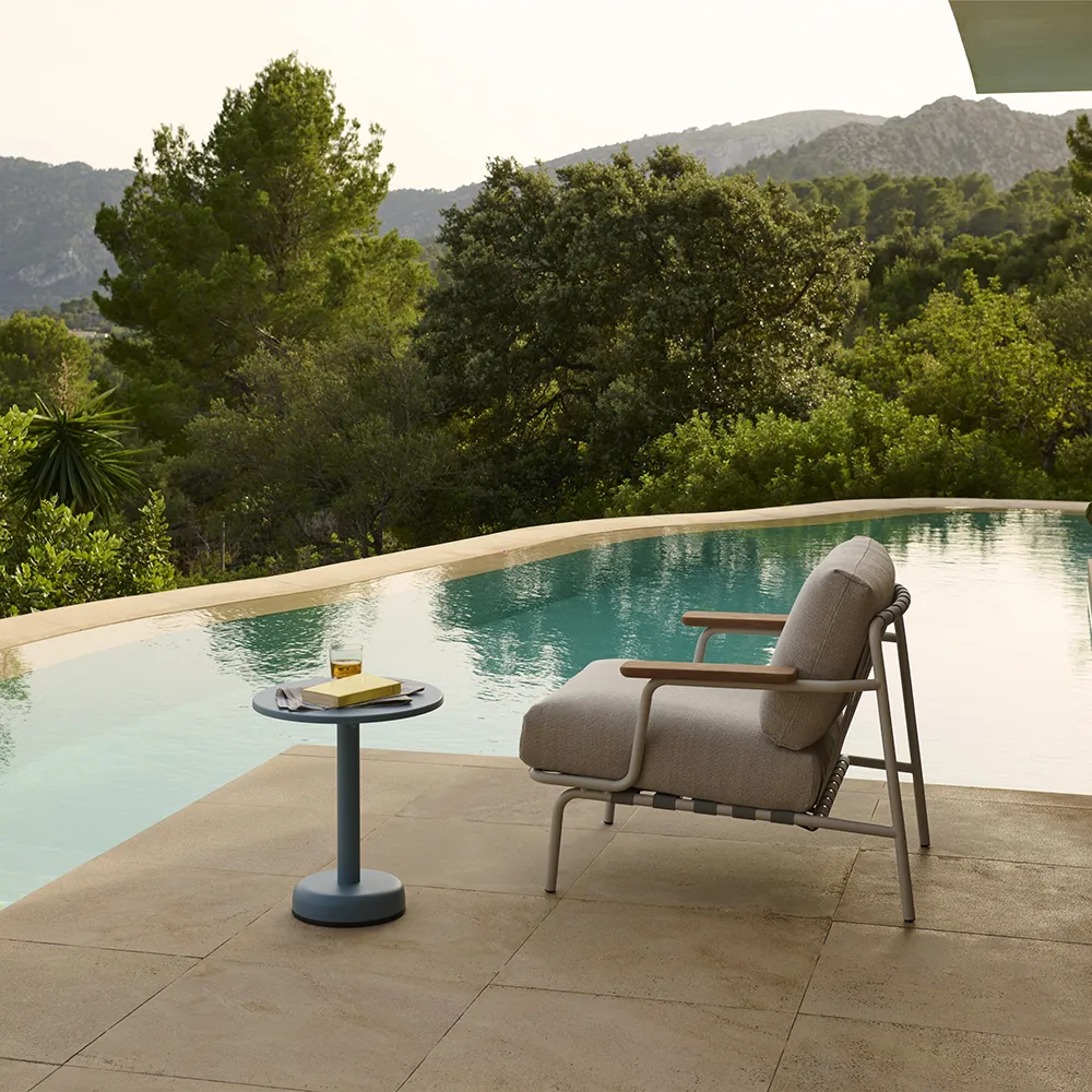 Linear Steel Soffbord Ø42 cm Burnt Orange 