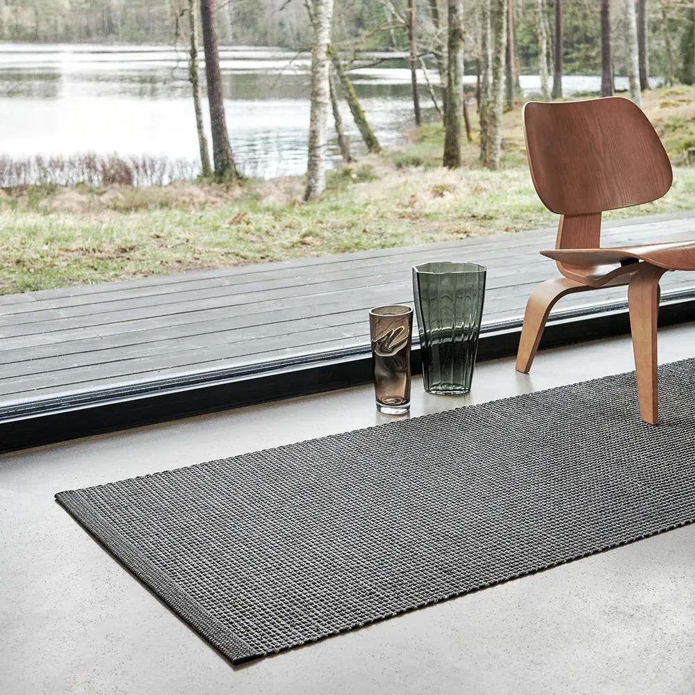 Alternativ bild 1 för Pappelina, Emm matta 70x300 cm Black/Linen Metallic