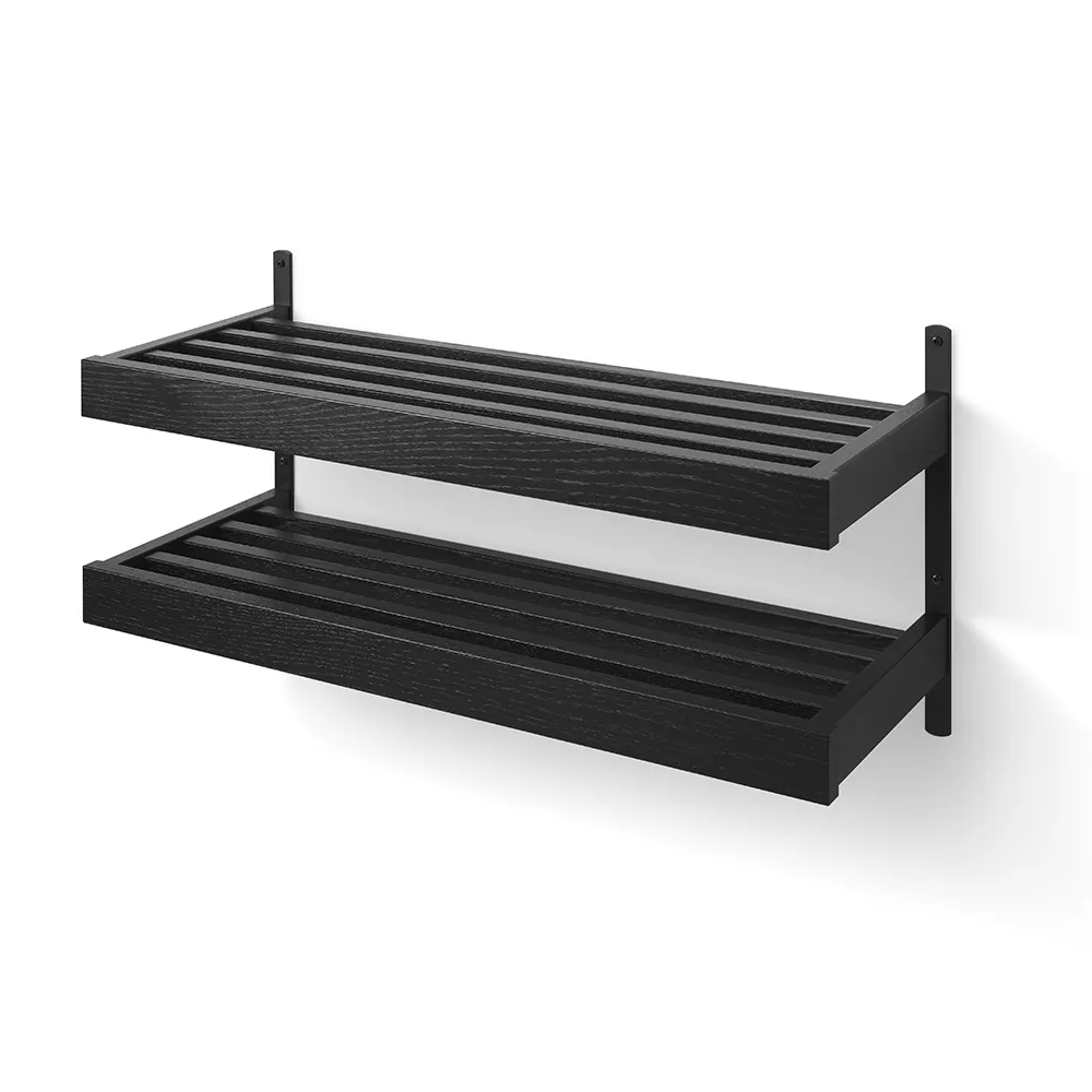 oscarssons möbel, nadja skohylla 80 cm 2 plan väggmonterad svartbetsad ek/mattsvart stål