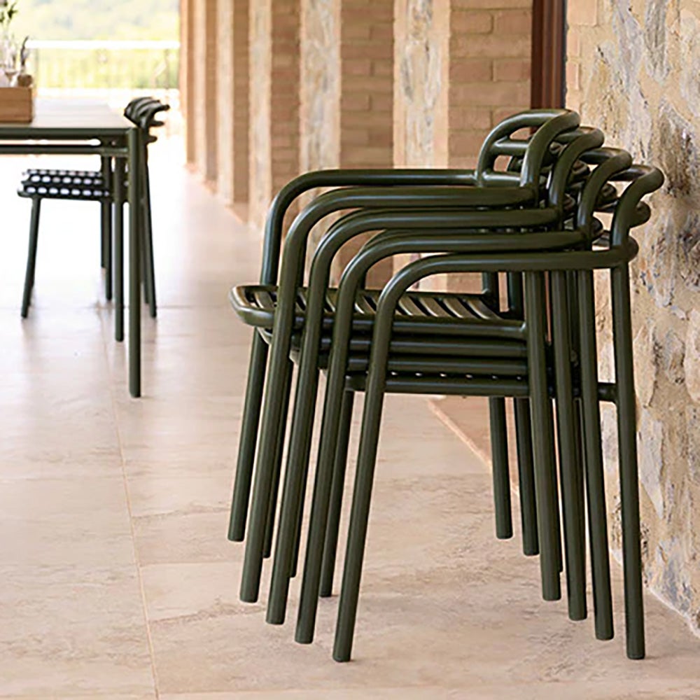 Bliss matbord inkl.två stolar med armstöd- Mörkgrön aluminium