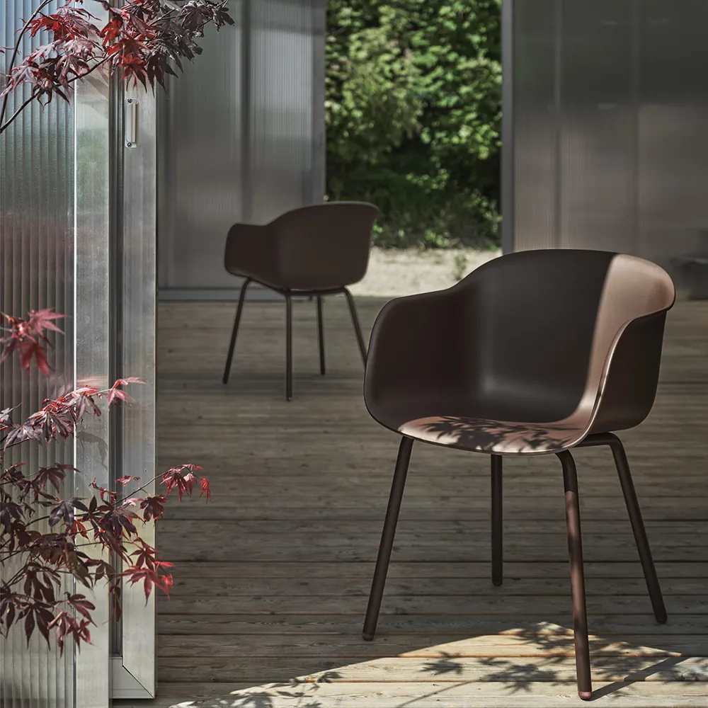 Alternativ bild 1 för Muuto - Fiber Outdoor Armchair - Trädgårdsstol - Grey - H77 x W54,4 x D56 cm