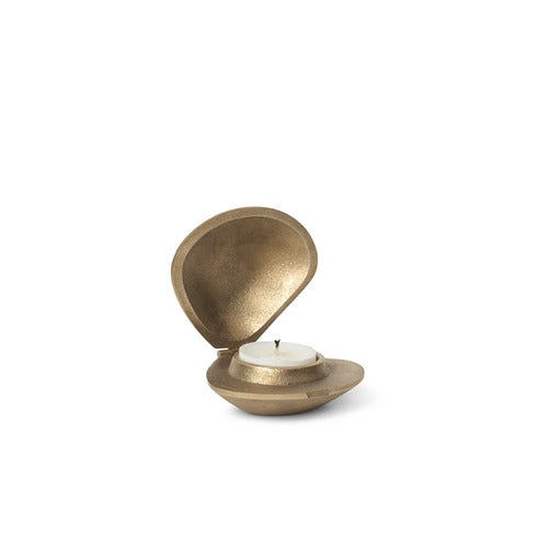 Ljusstake Clam i mässing