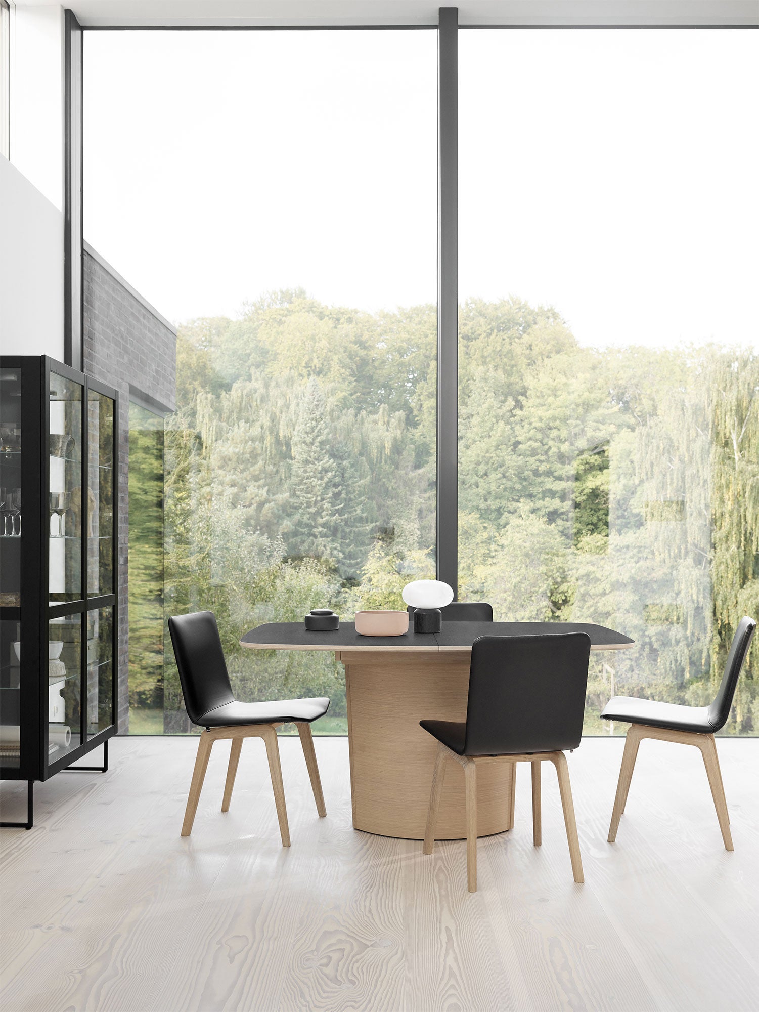 Sm116 Bord Ek Vitolja 142-182X102X74Cm 