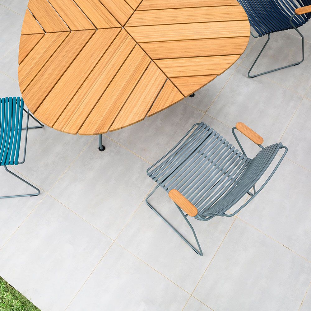 Leaf matbord 146x146 cm aluminium/bamboo 