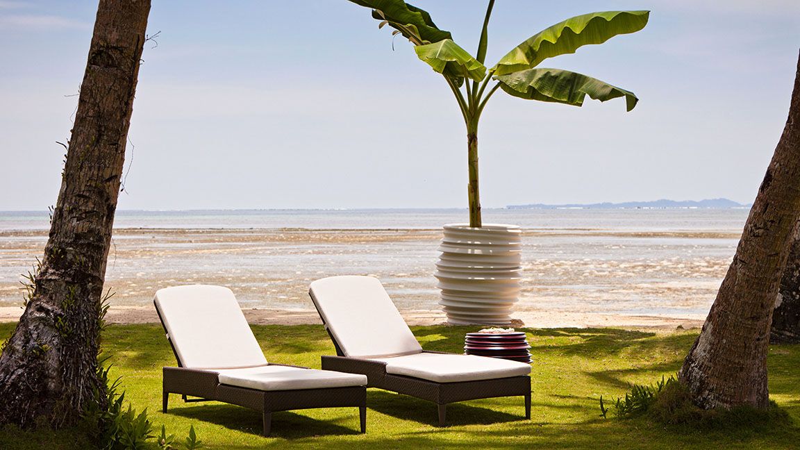 Babylon sidobord taupe 