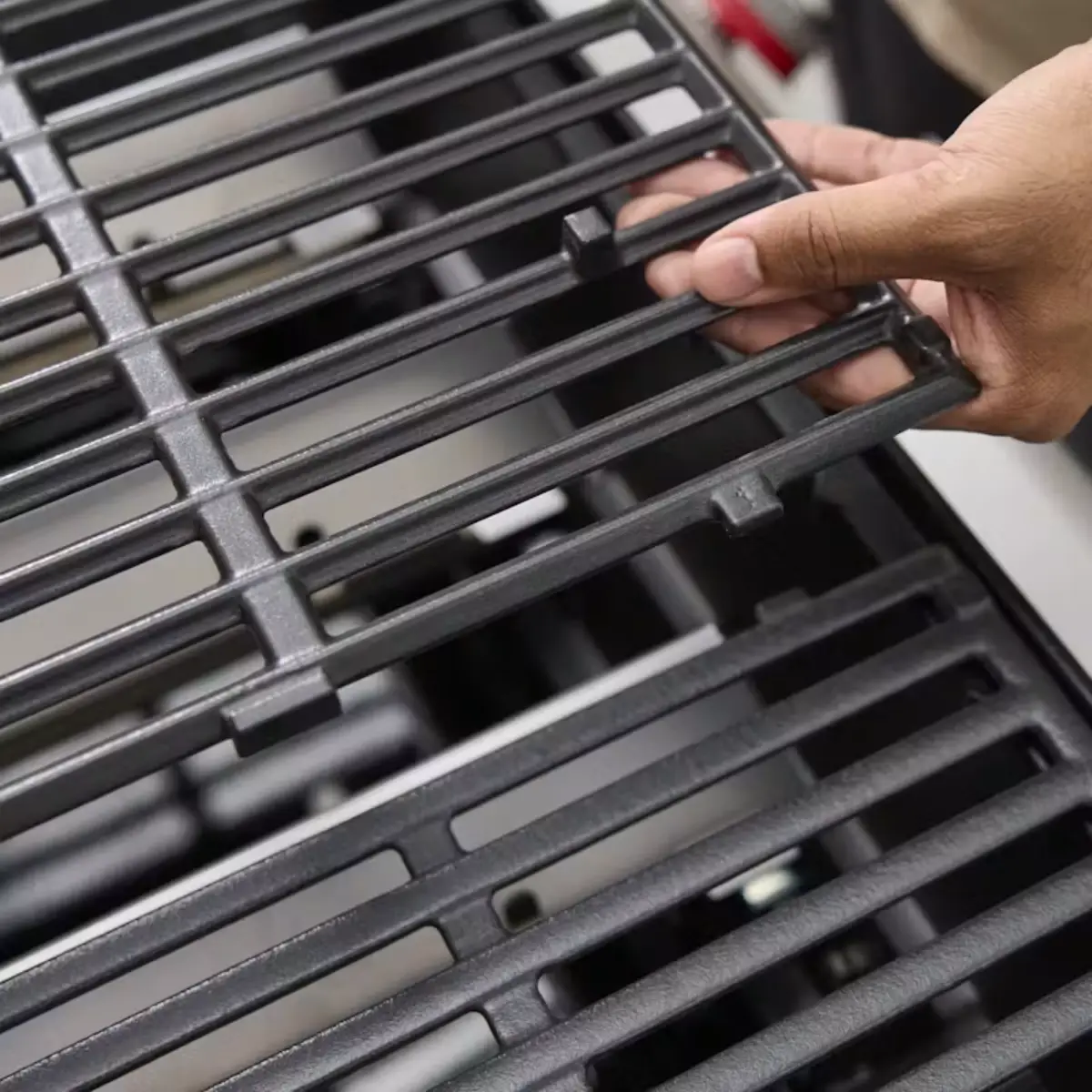 Spirit E-425C Stealth Gasolgrill