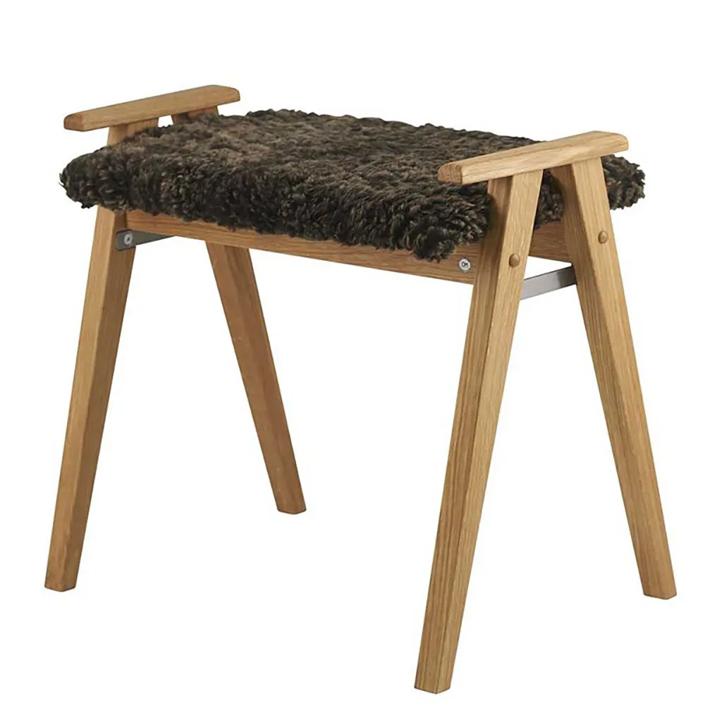 Oscarssons Möbel, Alme Pall Oljad Ek/Fårskinn brun