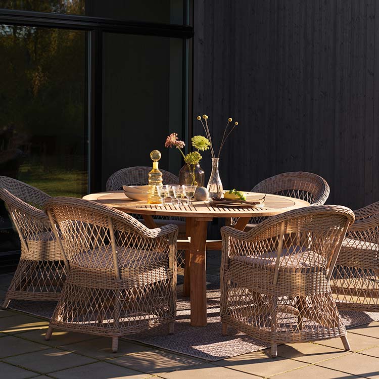 Kamomill Karmstol Beige inkl. sitt- & ryggdyna