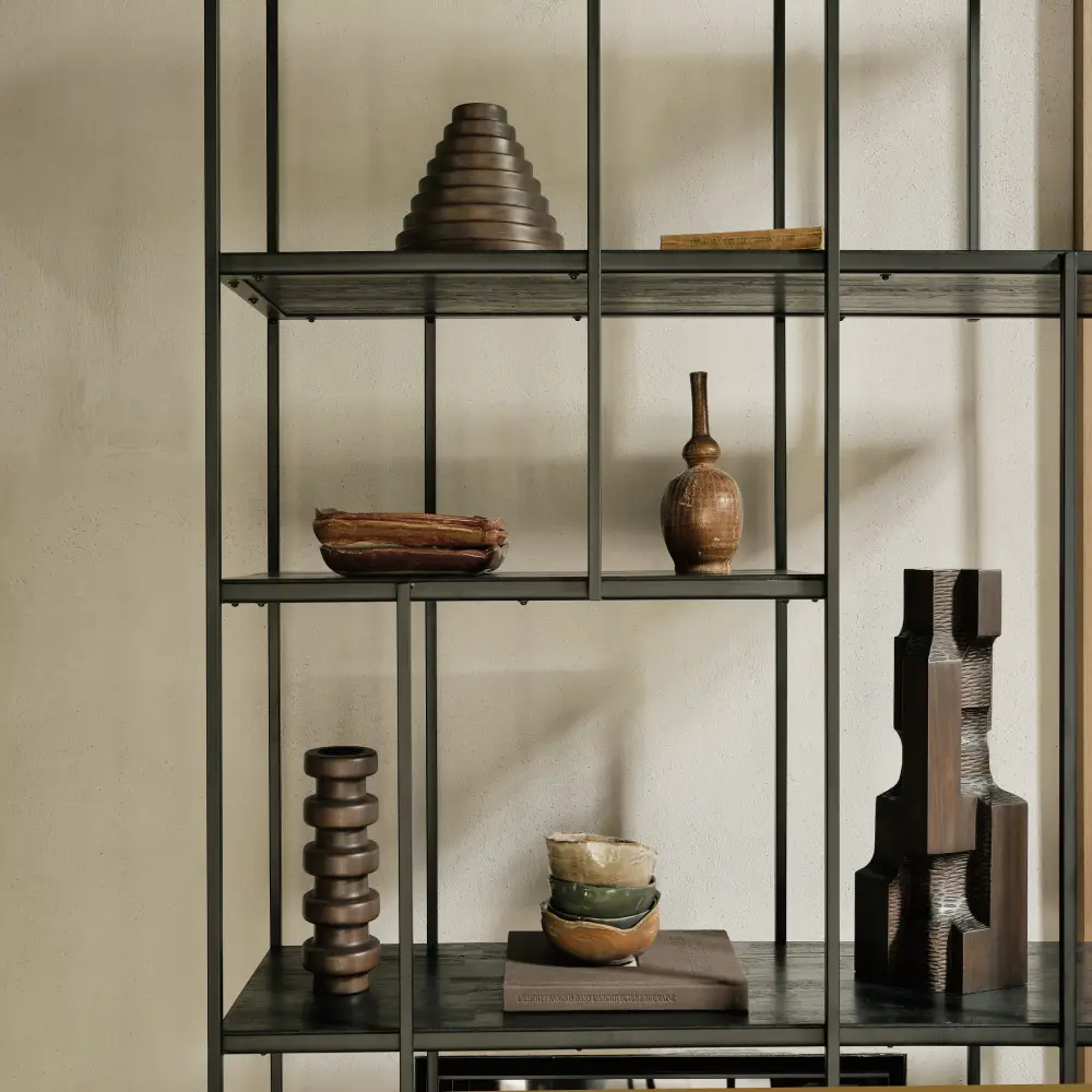 Babylon skulptur lackad mahogny