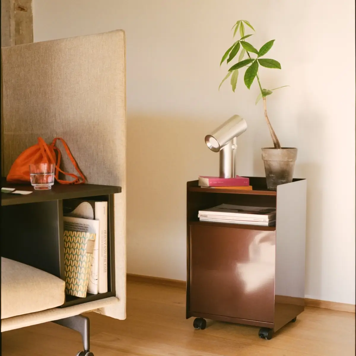 Folded Trolley H 61,5 cm Hurts - Mörk Röd