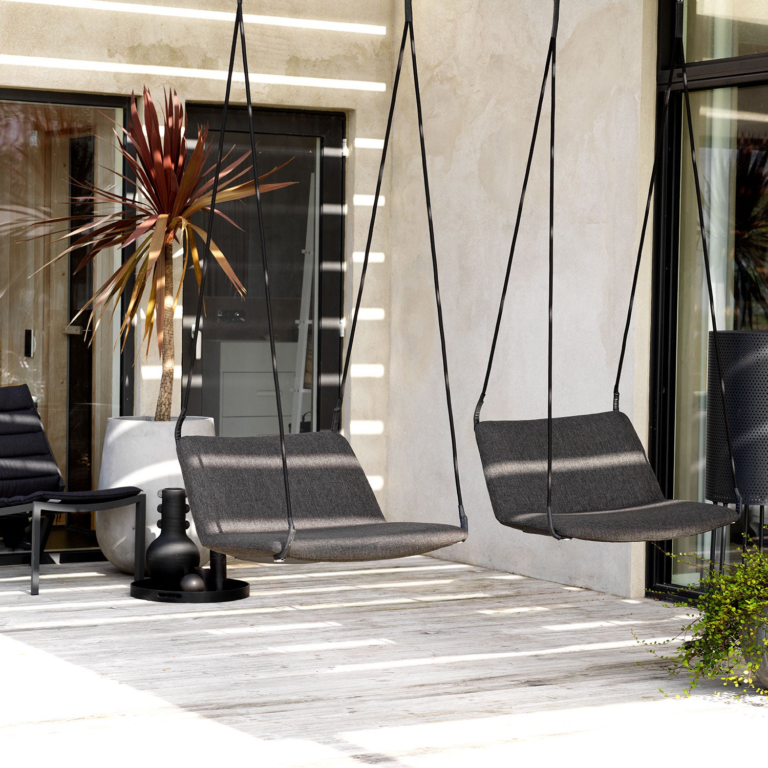 Antila hänggunga svart/nearly black 