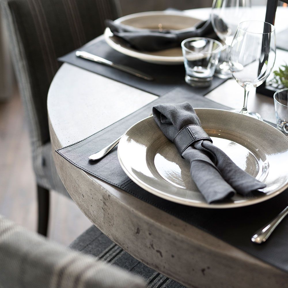 Campos Soffbord 100X100 Betong