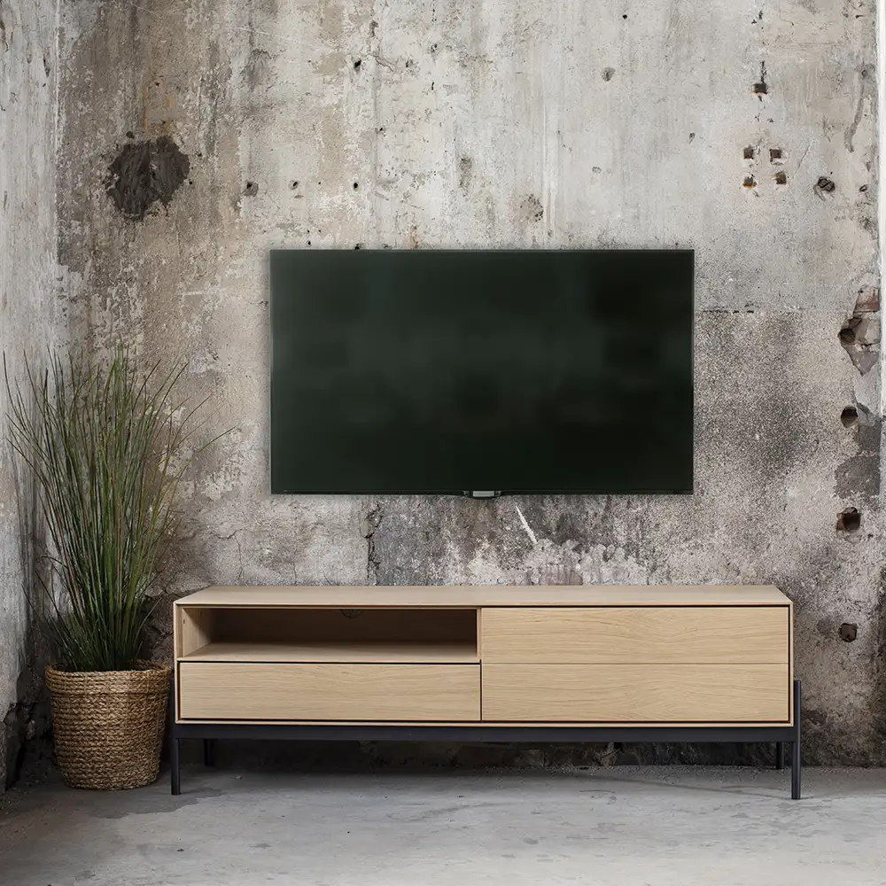 Ale mediabänk 144 cm vitoljad ek