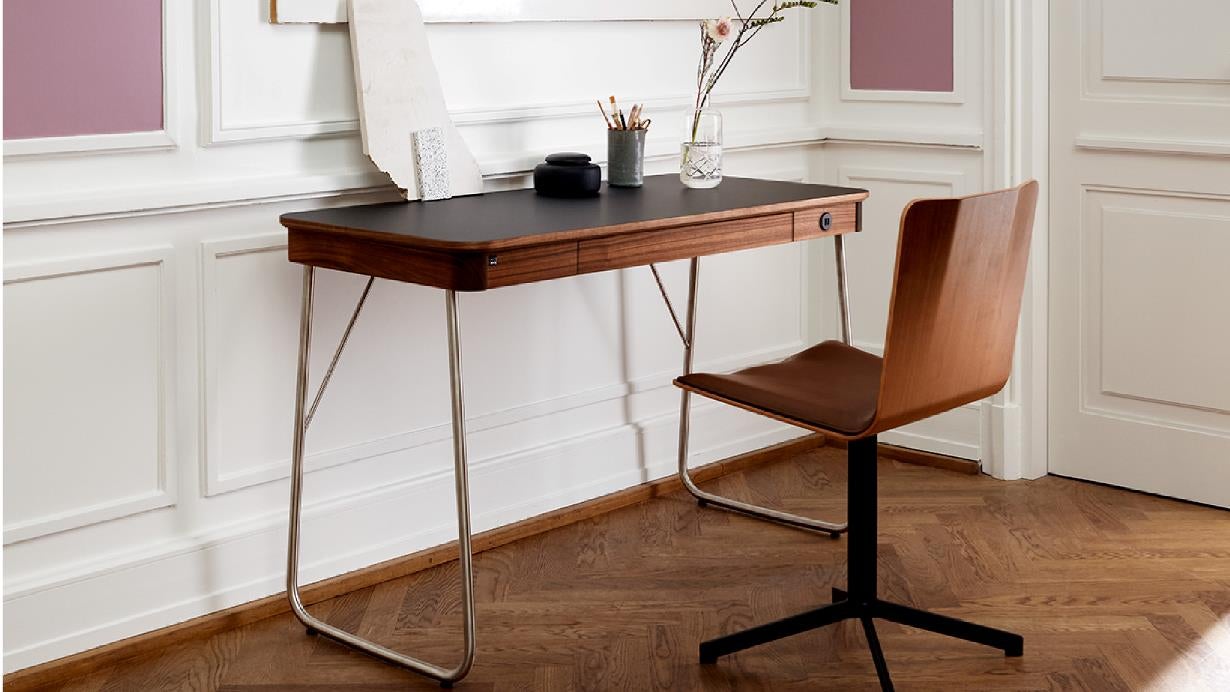 Sm803 stol svart med läder