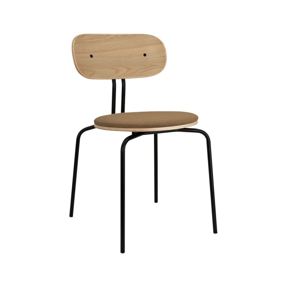 Curious Matstol Ek/Svart Metall Caramel