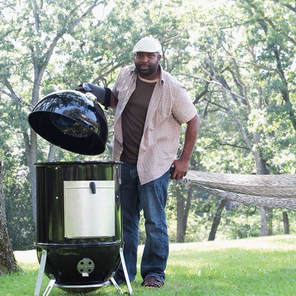 Smokey mountain cooker 57 cm svart gjutjärn 