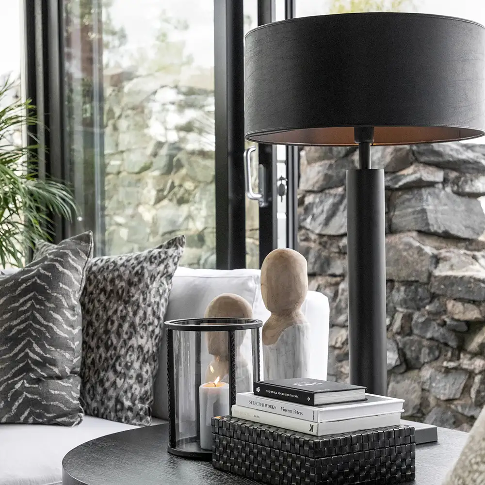 Bordslampa Milan Svart