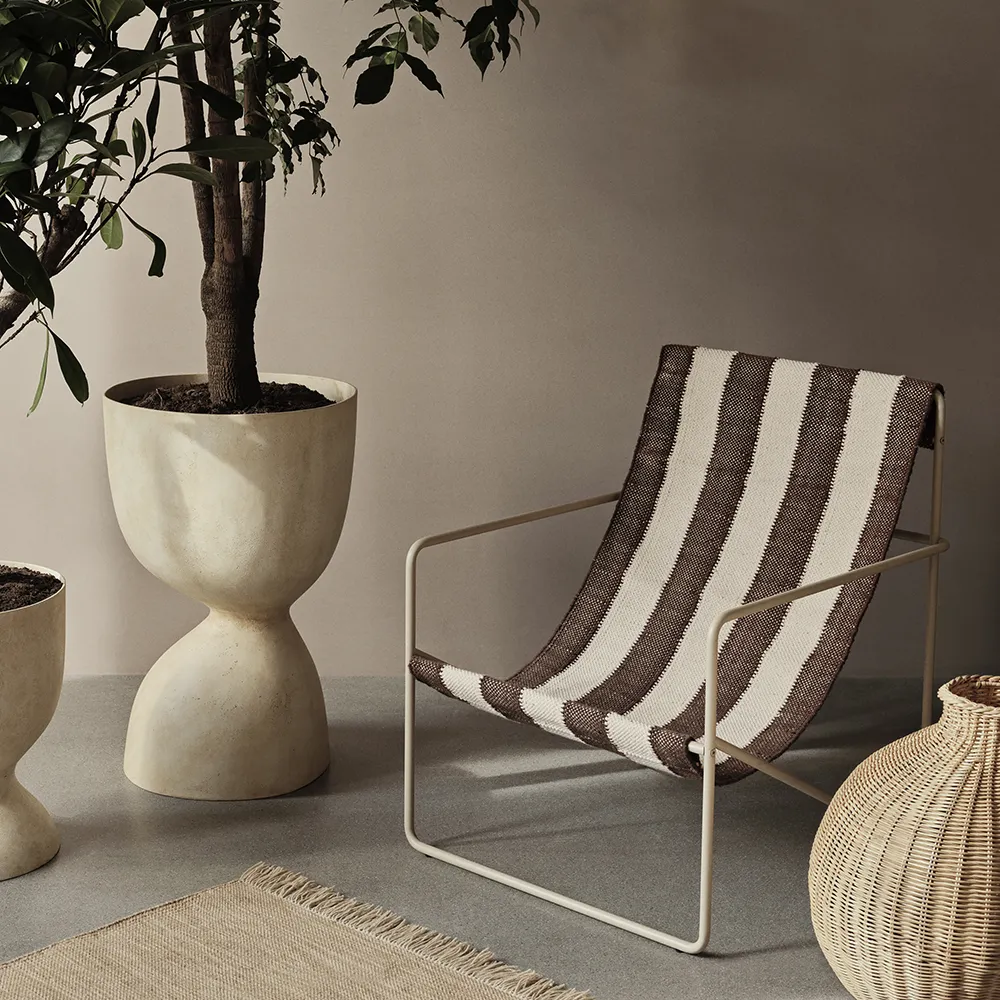 Alternativ bild 1 för Ferm Living - Desert Chair - Fåtölj - Cashmere/Off-white/Chocolate - W63 x H77,5 x D66 cm