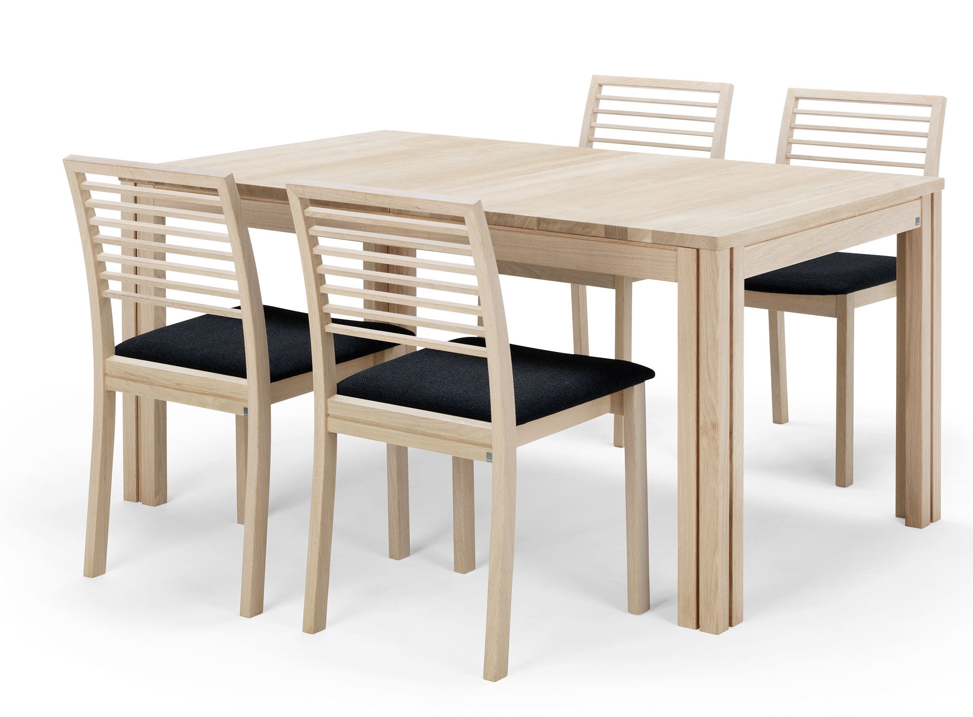 Sm23 Bord Svart Ek Lack 150-306(358)X90X73Cm 