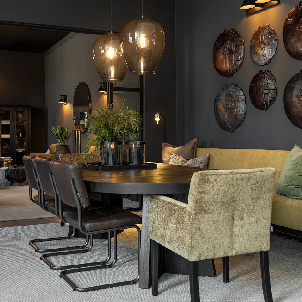 Trent Förlängningsbart Matbord 130-250X130 Cm Svart