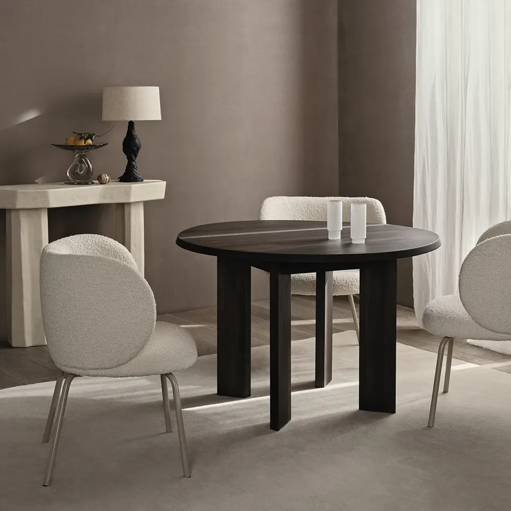 Tarn matbord 115 cm - Dark Stained Beech