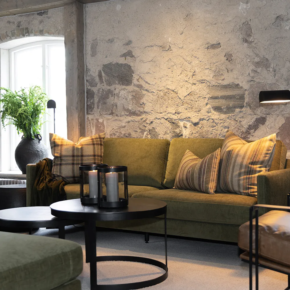 Andorra 2-Sits soffa Hailey army