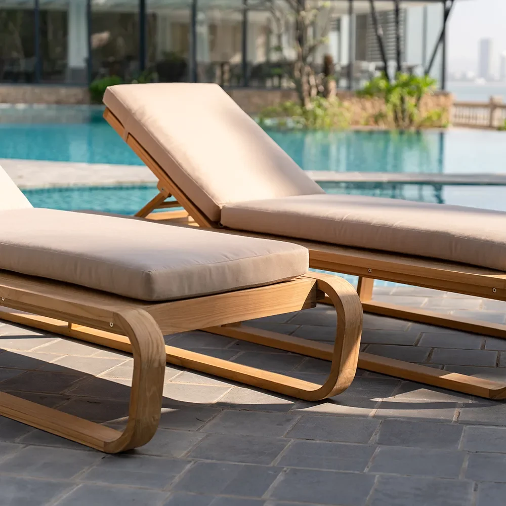 Bålamöllan solsäng inkl dyna Beige