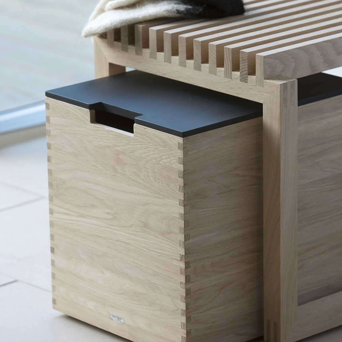 Cutter Låda Hög Svart Ek 