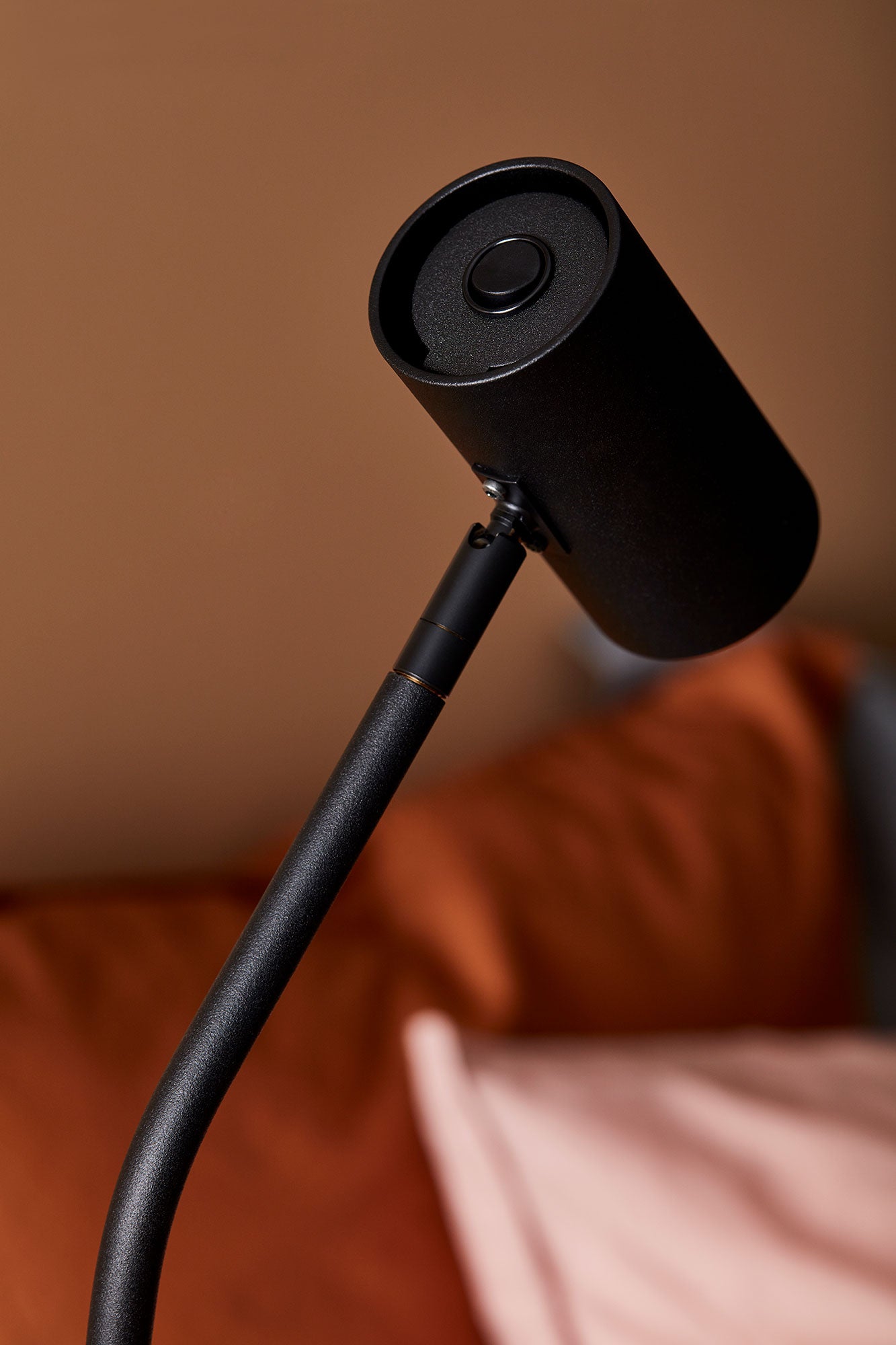 Tyson golvlampa Svartstruktur Gu10