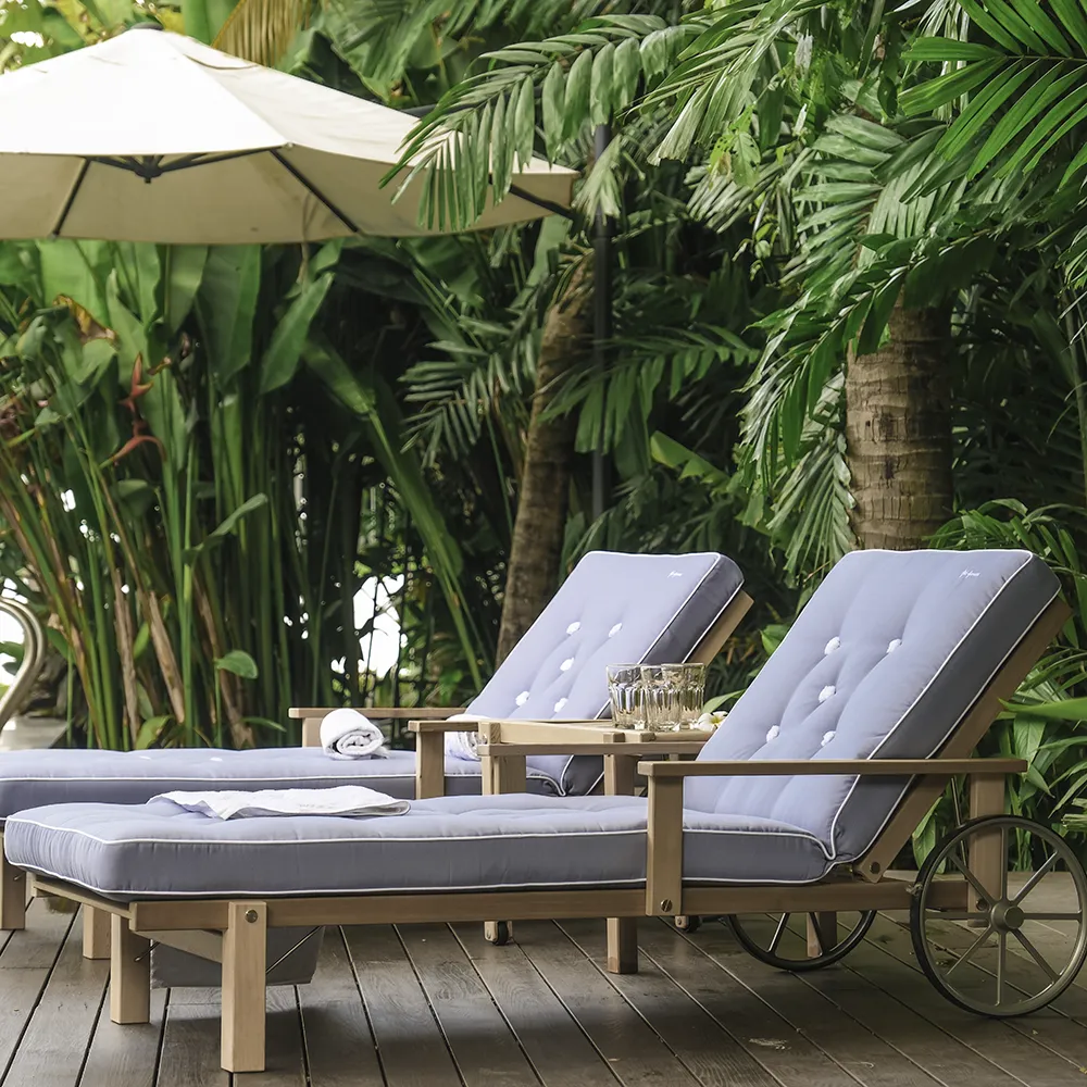 Liggvagn Med Armstöd Redwood