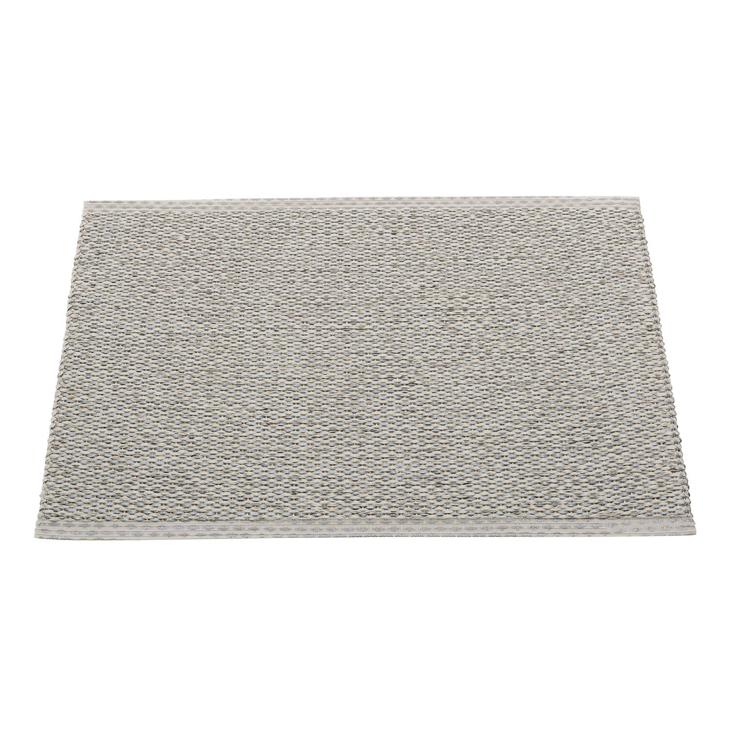 Svea matta 70x50 cm warm grey / granit metallic 