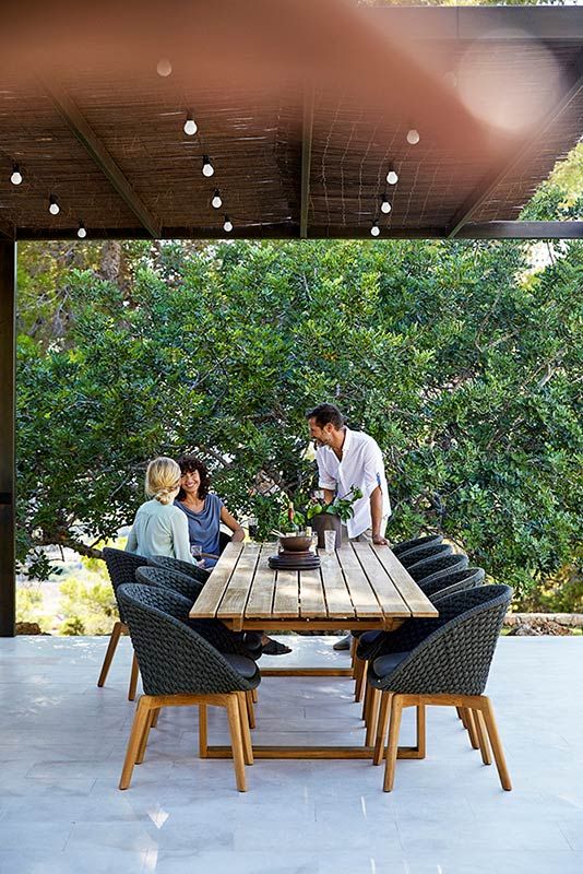 Peacock Karmstol Mörkgrå 