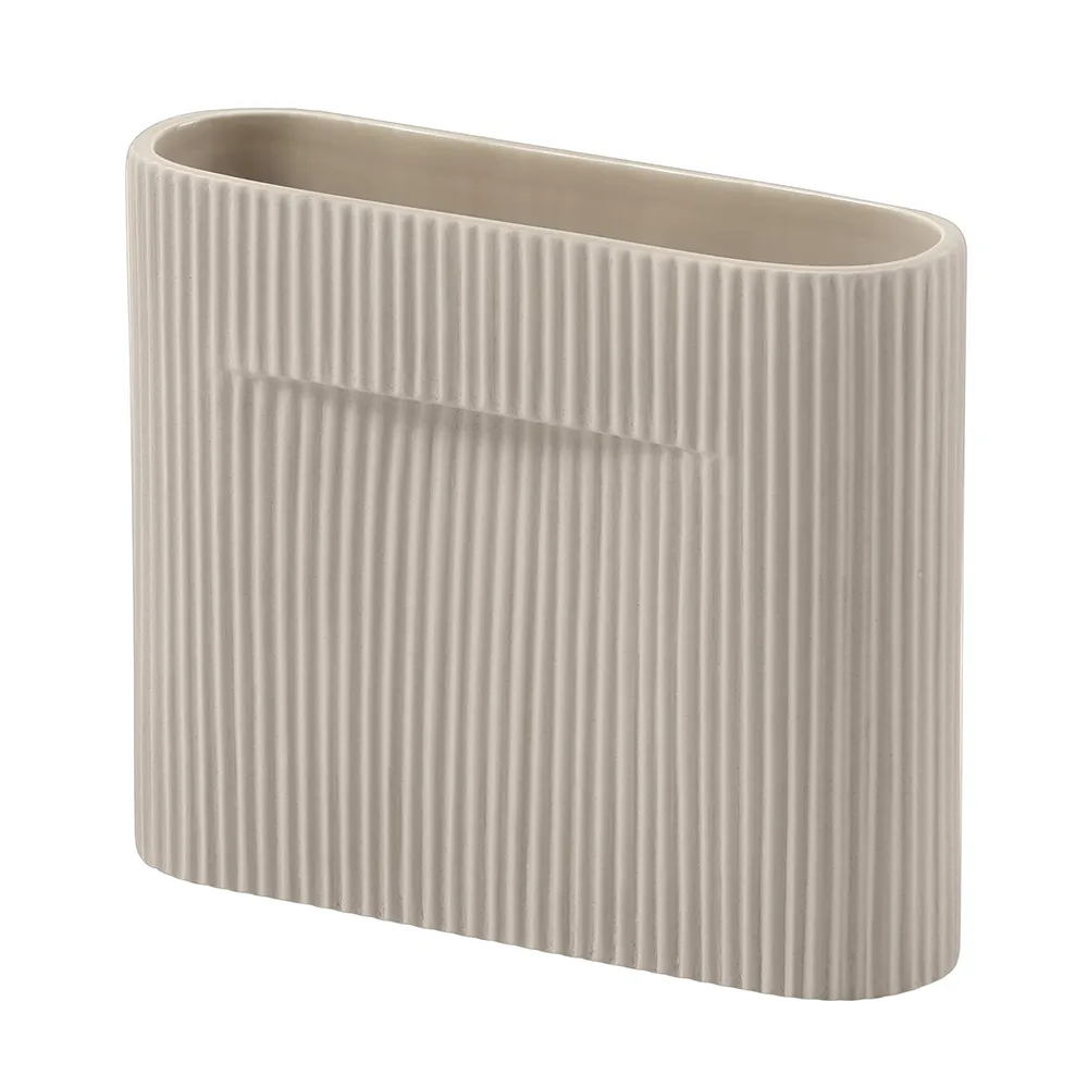 Ridge Vas H: 16,5 cm Beige