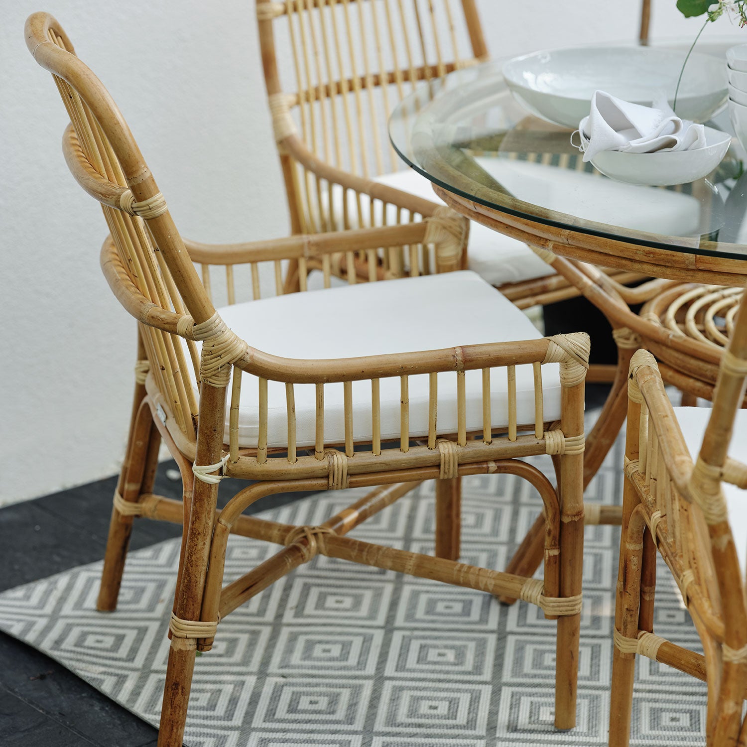 Vallda matbord 120 cm natur 