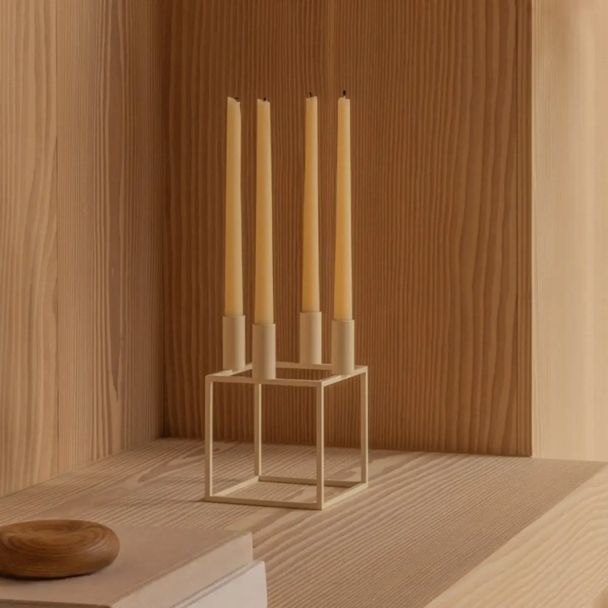Kubus Ljussstake Kubus 4 - Ivory