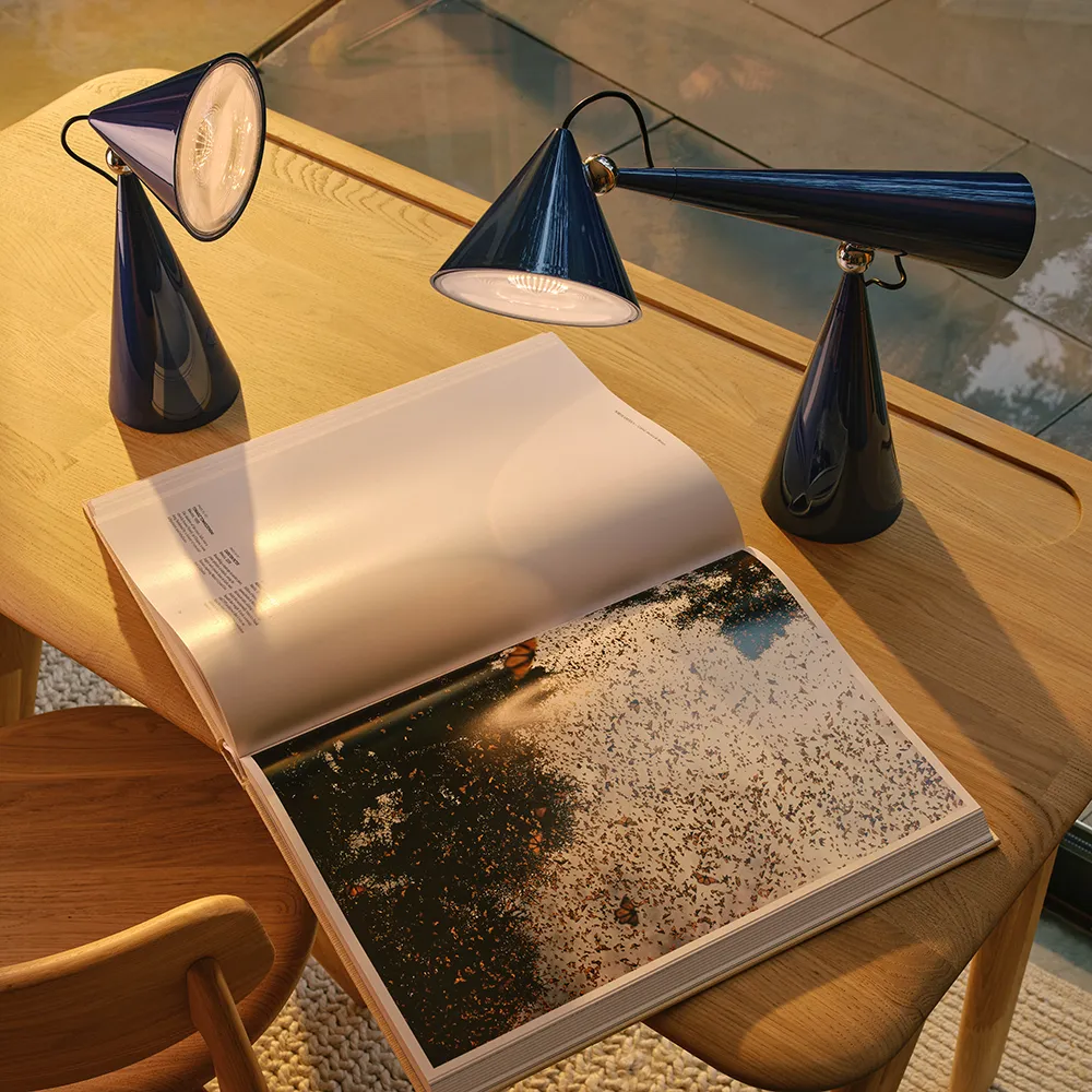 Pose Portabel lampa Indigo LED