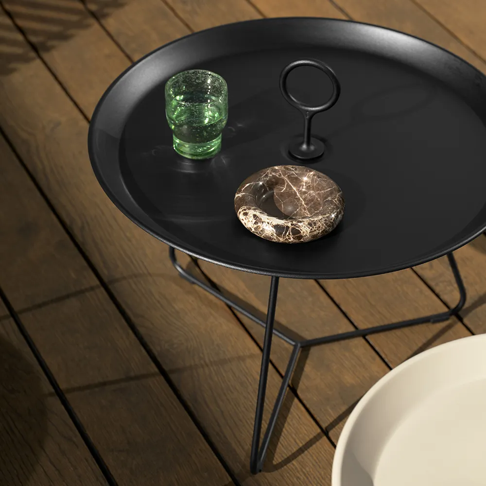 Eyelet sidobord 45 cm Black 