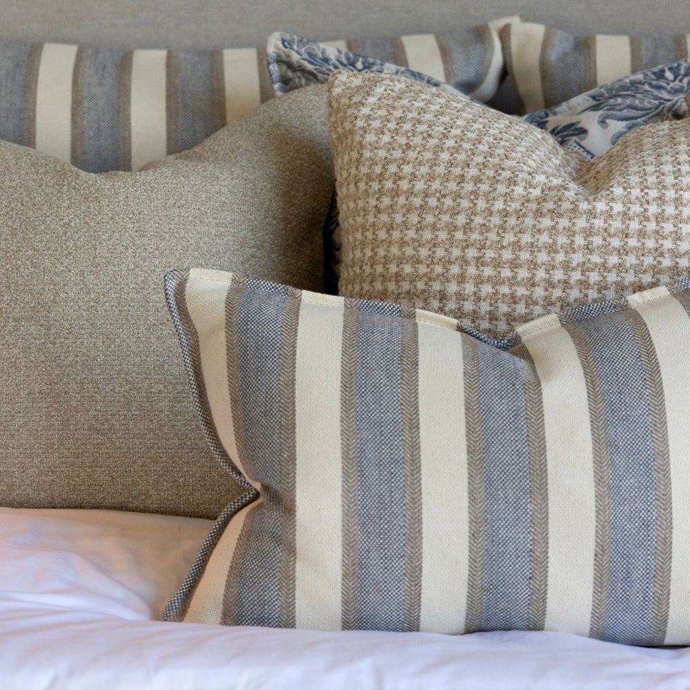 Alternativ bild 1 för Artwood, LOTUS Randigt kuddfodral - 60x60