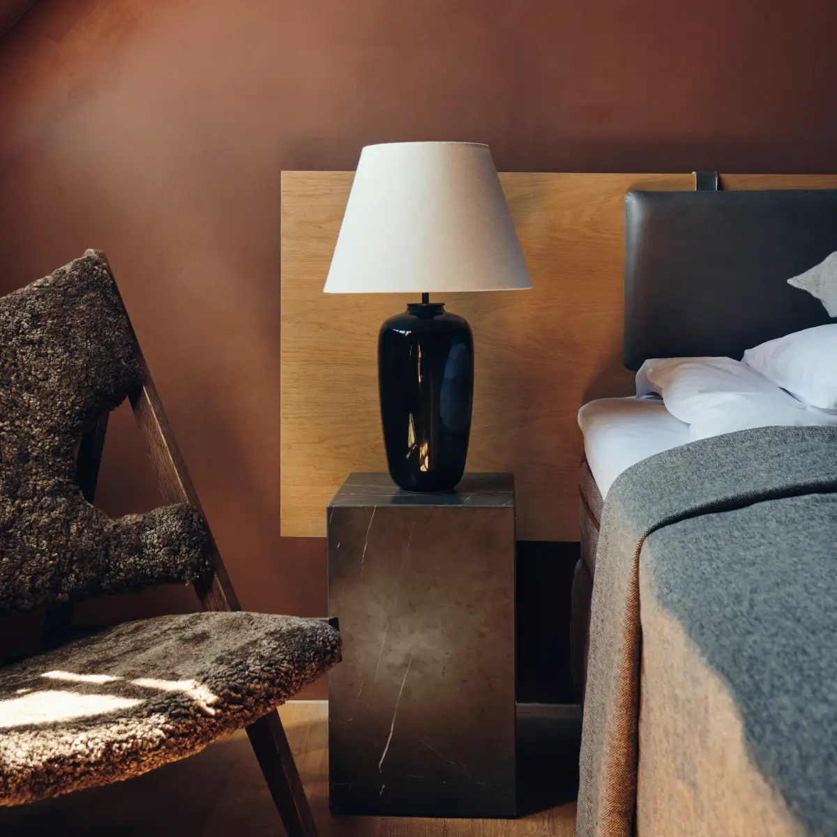 Torso Bordslampa Black -H57 cm