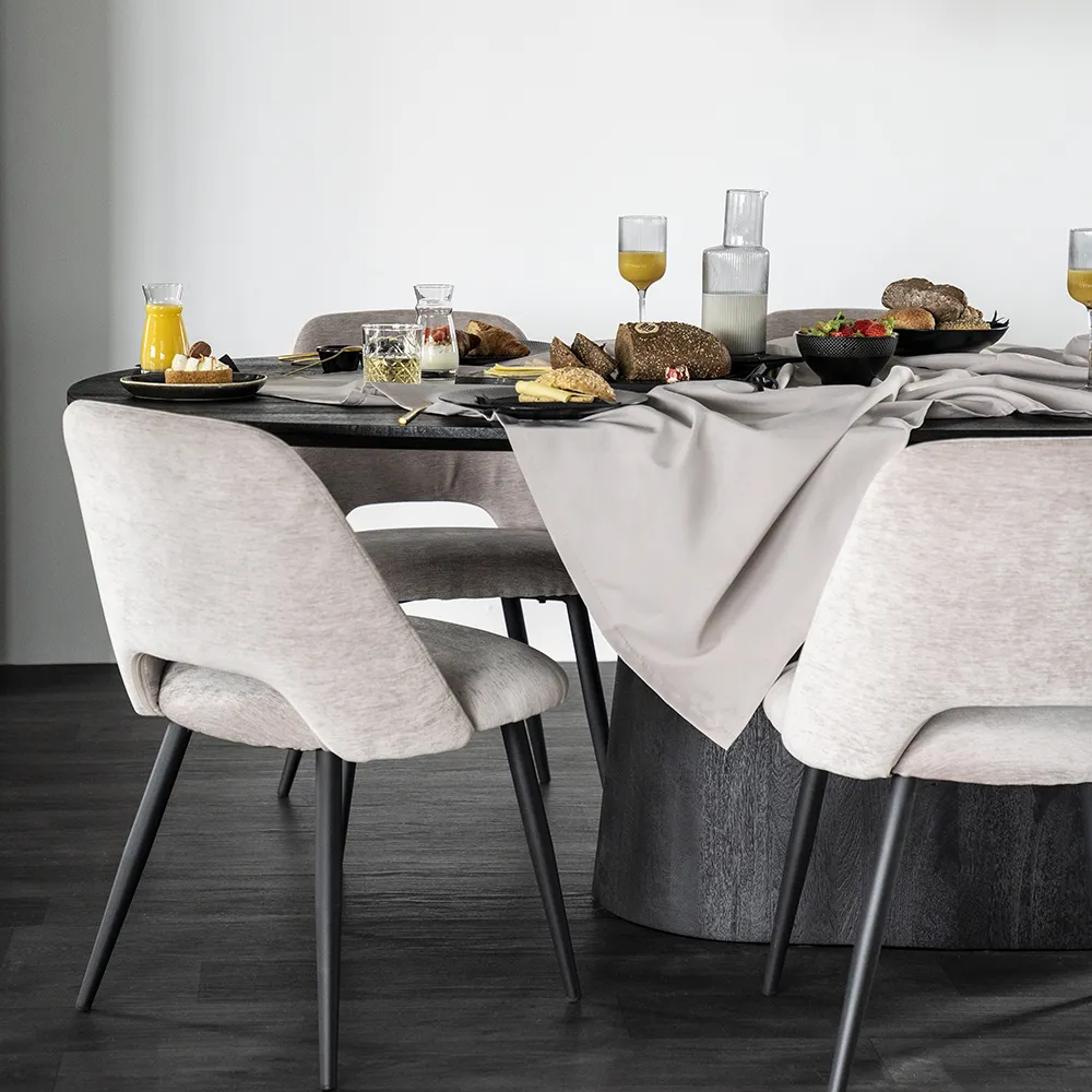 Aron Matbord 200x110 - svart