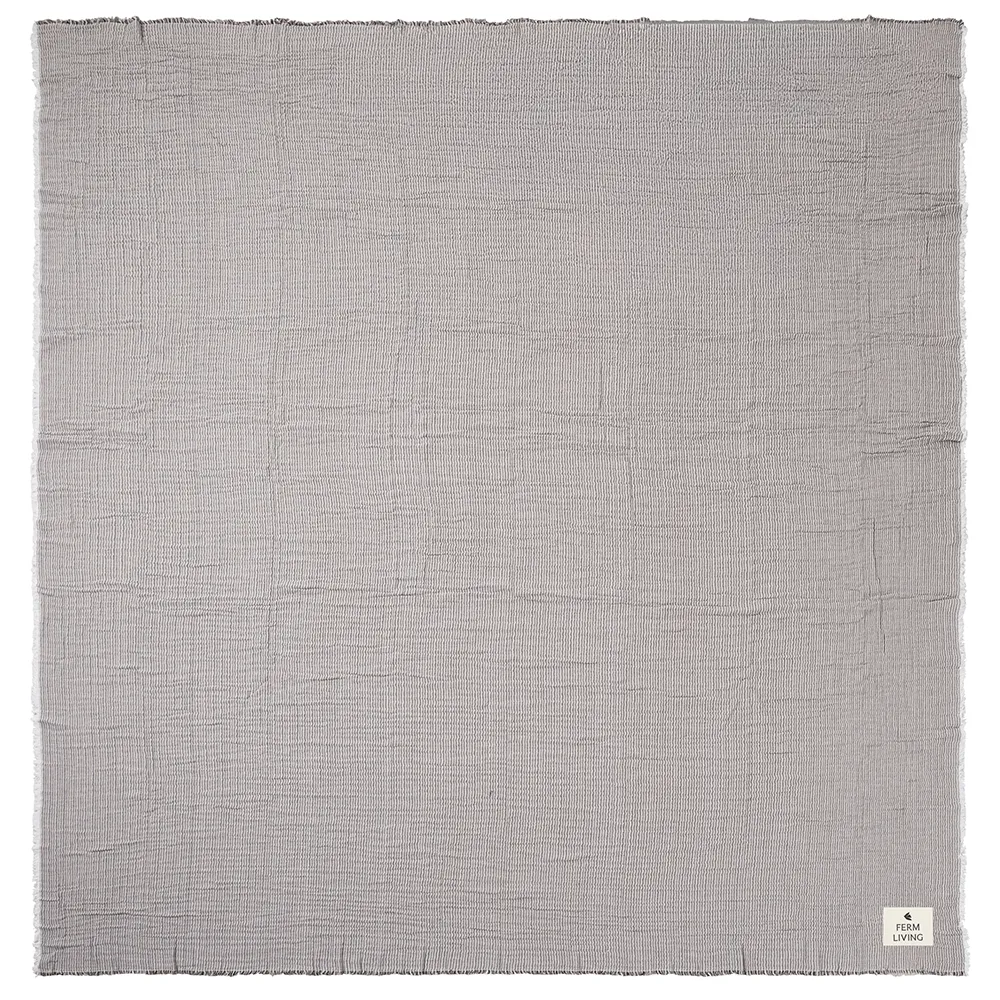 Produktfoto för Ferm Living - Fino Bedspread - Överkast - Ink Blue/Sand - W240 x D0 x H250 cm