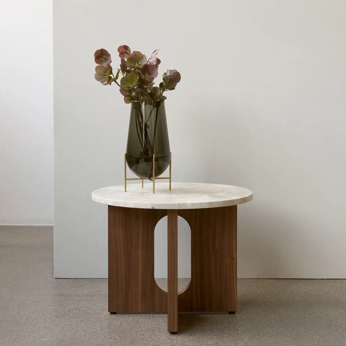 Androgyne Sidobord Mörk Ek/Sten Kunis Breccia - Ø50 cm